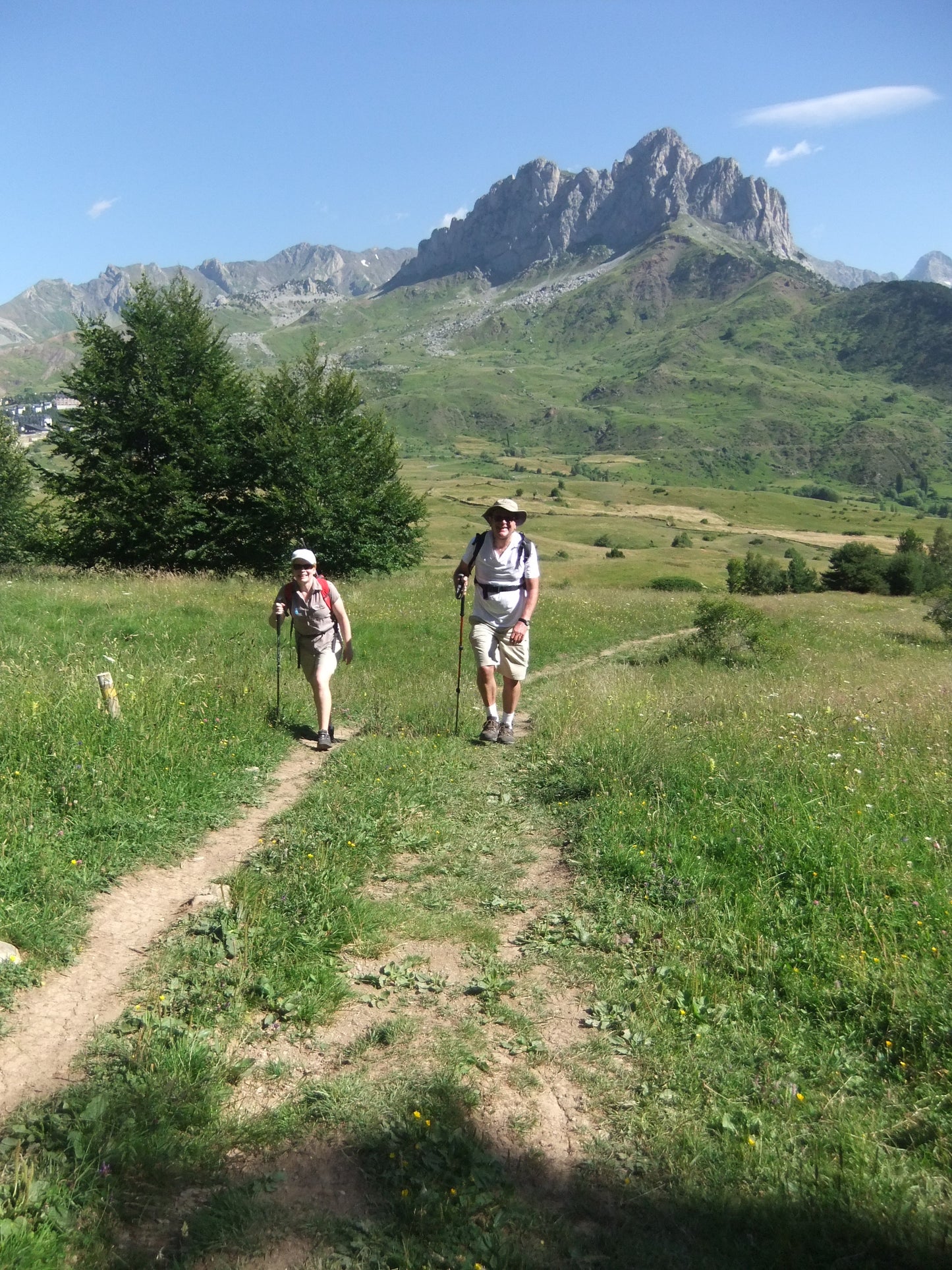 Moderate walking holiday in the Spanish Pyrenees