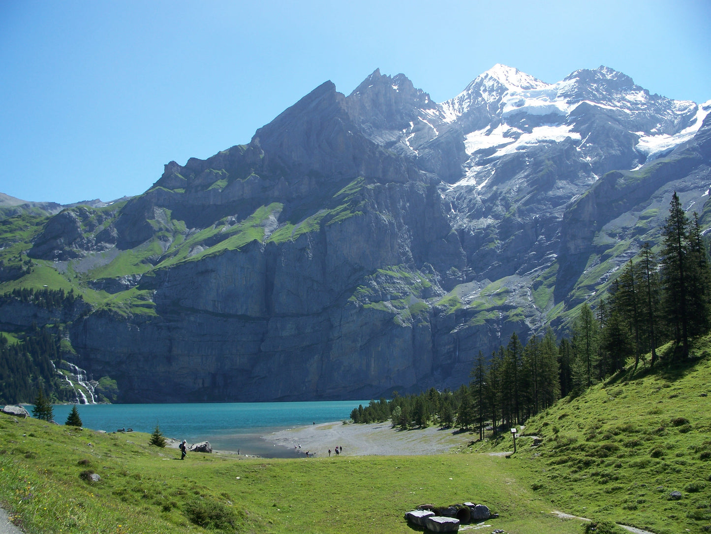Kandersteg; Trekking and painting in the Bernese Oberland
